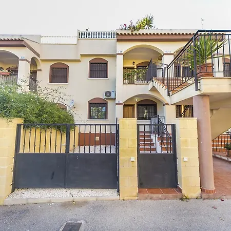 Homely Arcos Del Mediterraneo Apartment *