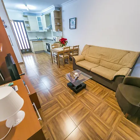 Homely Arcos Del Mediterraneo Apartment